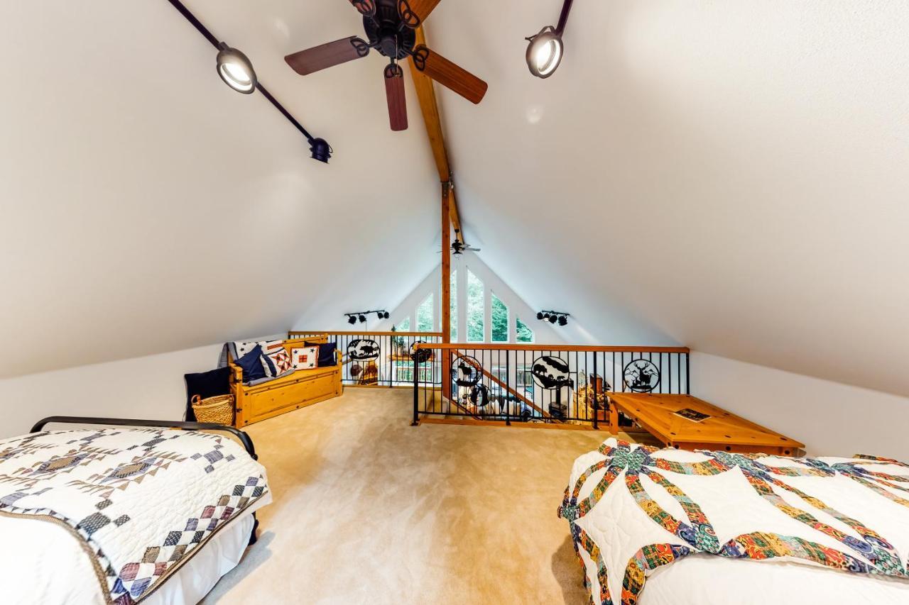Alpine Home Lilliwaup Bagian luar foto